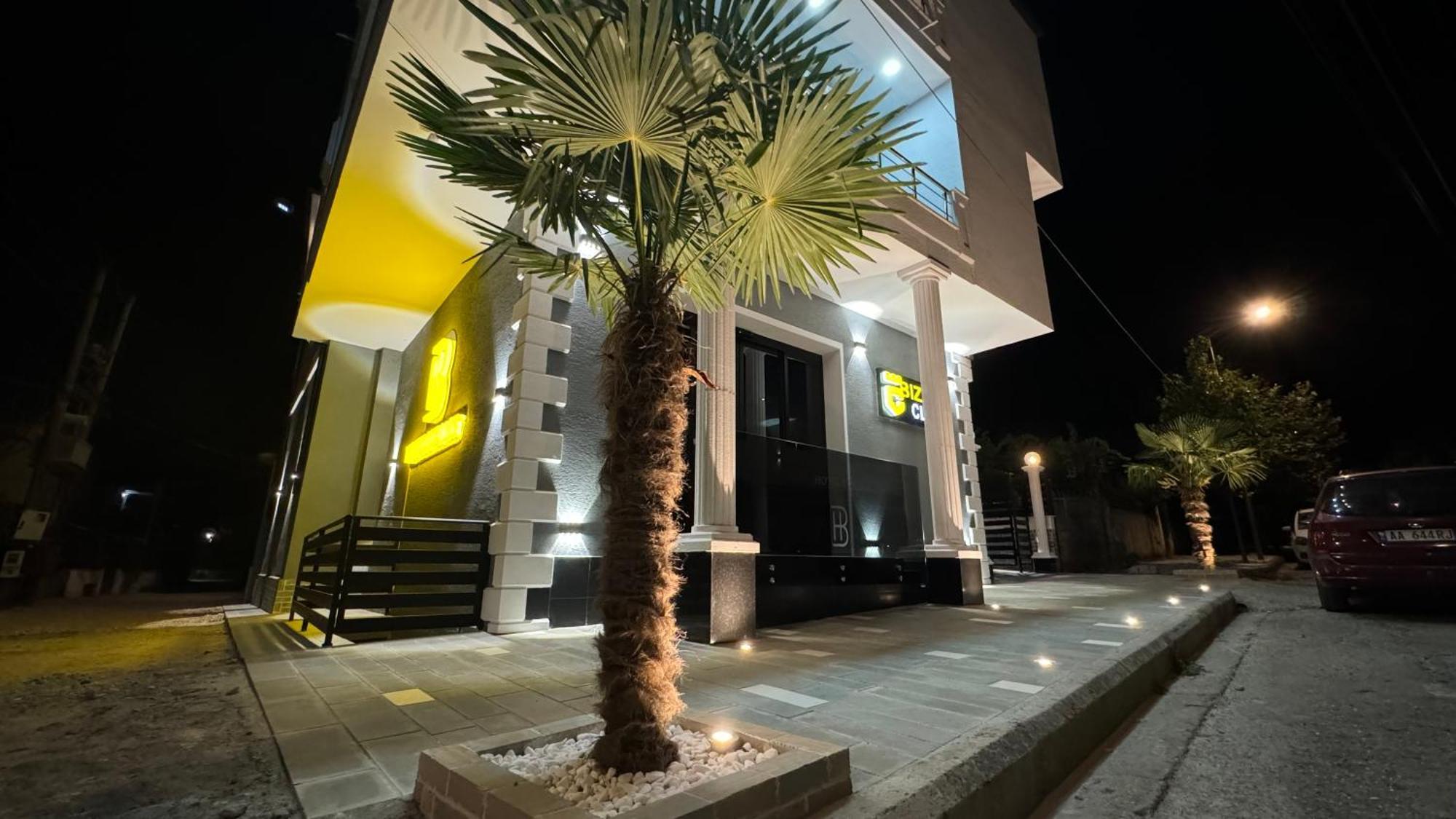 Hotel Bizant Përmet Extérieur photo